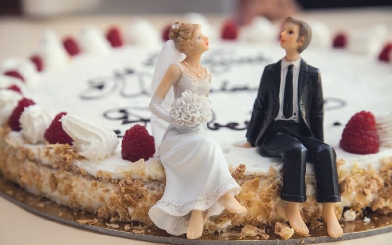 Wedding Cake - splitshire